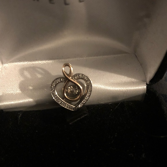 Kay Jewlers Diamonds In Rhythm Heart Pendant - Picture 3 of 6